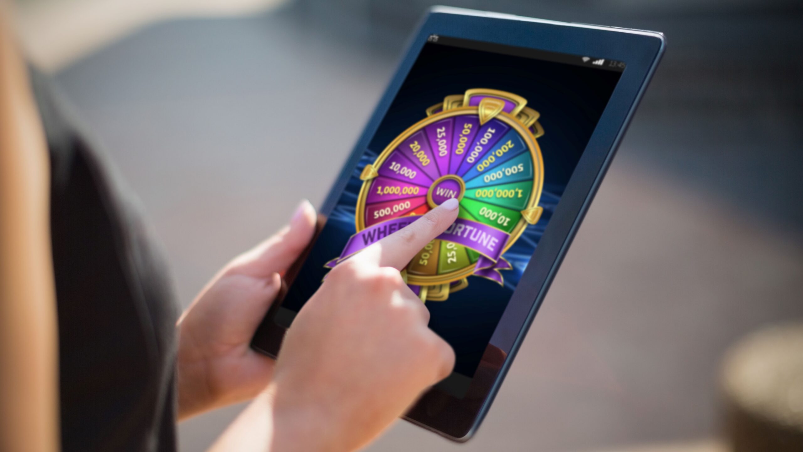 What Are Instant Win Games and How Popular Are They?
